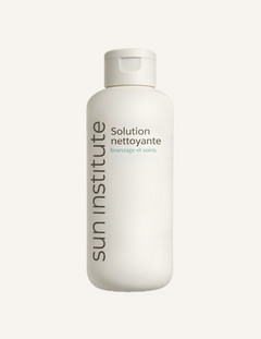 Solution nettoyante